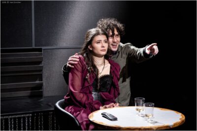 Много смях и малко тъга в търсене на „Любов и други аварии“ – новата постановка на Театър София